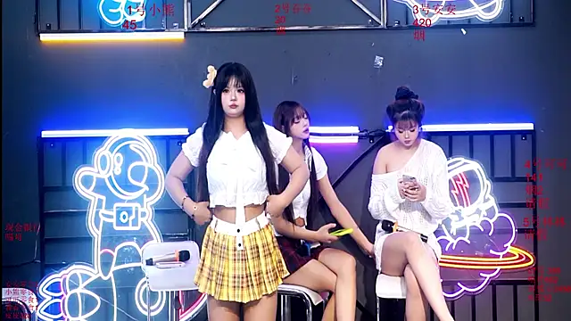 Shinygirls 777 online show from September 29, 2025, 12:39 am