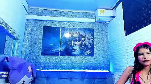 Snapshot of DulceMystery chatting on October 11, 2025, 3:13 pm DulceMystery online show from October 11, 2025, 3:13 pm