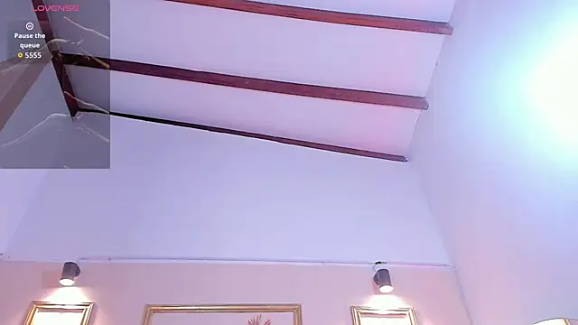 Snapshot of SophieSweet88 chatting on February 8, 2026, 3:59 am SophieSweet88 online show from February 8, 2026, 3:59 am