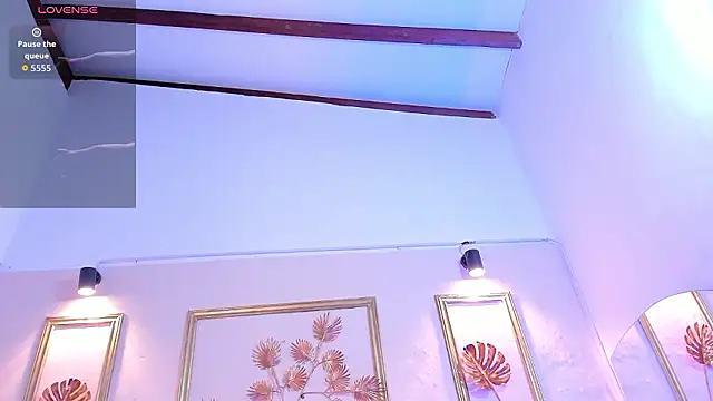 Snapshot of SophieSweet88 chatting on March 3, 2026, 4:19 am SophieSweet88 online show from March 3, 2026, 4:19 am