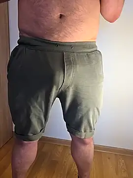 Pozbihet87spons online show from April 30, 2026, 3:35 am