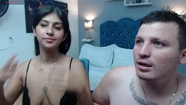 Snapshot of scarlett_and_justin chatting on October 16, 2025, 3:15 am scarlett and justin online show from October 16, 2025, 3:15 am