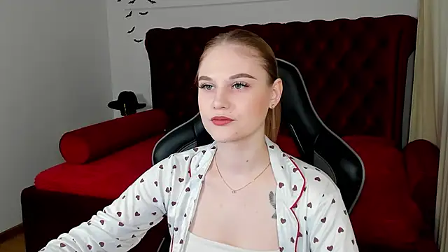 AriaWell online show from November 15, 2025, 5:11 am