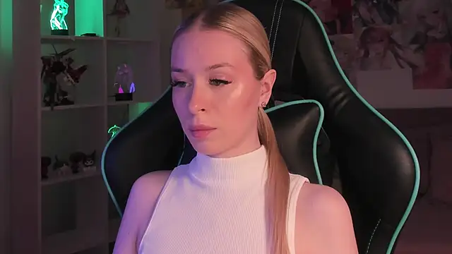 Snapshot of MiaGraces chatting on November 20, 2025, 6:03 am MiaGraces online show from November 20, 2025, 6:03 am