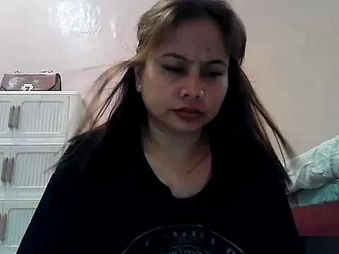 Snapshot of Amarrahlyn chatting on May 24, 2026, 9:47 pm Amarrahlyn online show from May 24, 2026, 9:47 pm