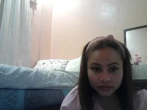 Snapshot of Amarrahlyn chatting on May 16, 2026, 9:14 pm Amarrahlyn online show from May 16, 2026, 9:14 pm