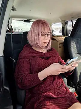 Snapshot of takusaki223 chatting on February 14, 2026, 3:29 am takusaki223 online show from February 14, 2026, 3:29 am