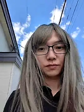 Snapshot of takusaki223 chatting on April 19, 2026, 3:18 am takusaki223 online show from April 19, 2026, 3:18 am