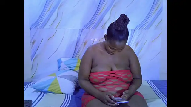 Snapshot of best_frnd chatting on December 16, 2025, 7:07 pm best frnd online show from December 16, 2025, 7:07 pm