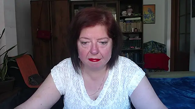 Snapshot of Violet_Pulse chatting on July 1, 2026, 9:42 am Violet Pulse online show from July 1, 2026, 9:42 am