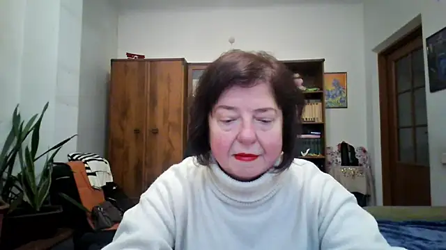 Violet Pulse online show from February 12, 2026, 1:11 pm