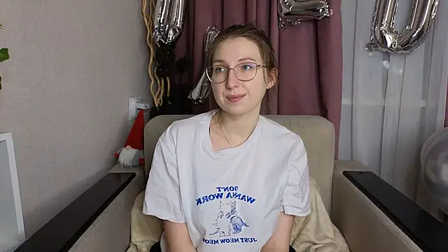 Snapshot of DaliaRadtke chatting on March 1, 2026, 7:14 pm DaliaRadtke online show from March 1, 2026, 7:14 pm