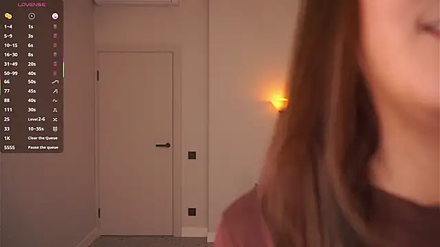 AdrianaCoenen online show from October 11, 2025, 5:47 pm