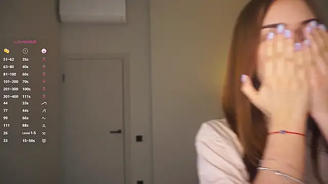 AdrianaCoenen online show from November 30, 2025, 7:25 pm