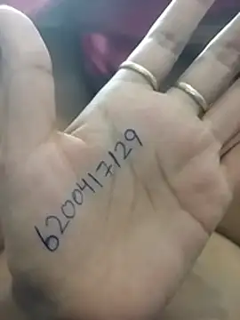 JassiKumari02 online show from April 9, 2026, 7:20 pm