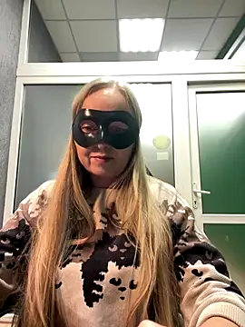 B i r d i e online show from October 29, 2025, 10:14 am