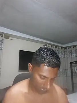 kingVibeX online show from October 18, 2025, 9:39 pm