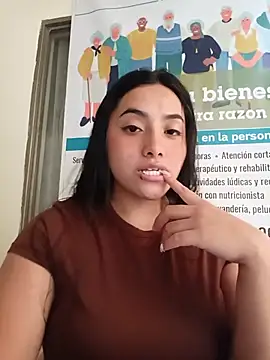 Snapshot of ANDREA-10_ chatting on May 19, 2026, 2:57 pm ANDREA-10 online show from May 19, 2026, 2:57 pm