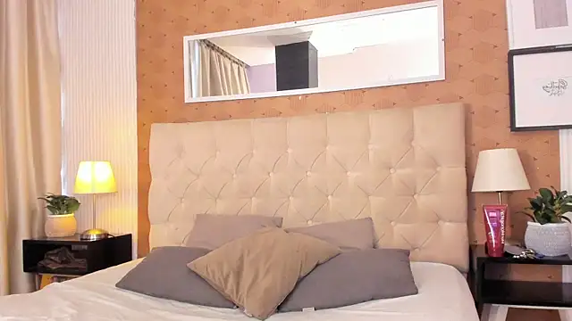 liam twiink online show from December 16, 2025, 9:52 pm