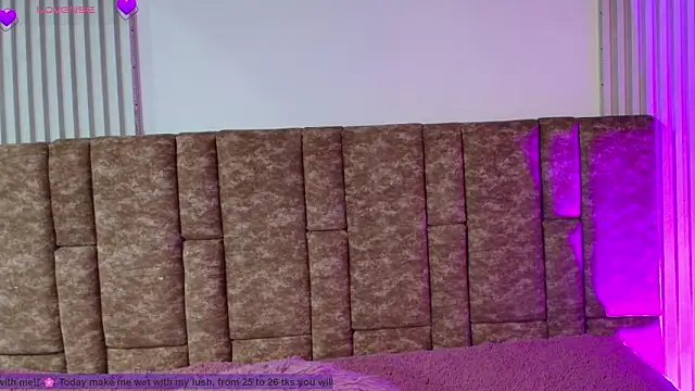 Snapshot of Missdionne_curly chatting on February 26, 2026, 11:21 am Missdionne curly online show from February 26, 2026, 11:21 am