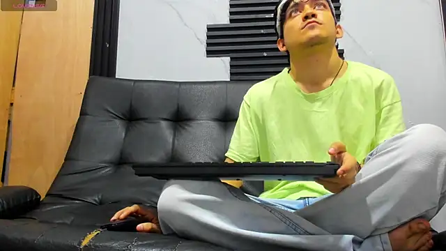 Amun obsidian online show from November 12, 2025, 12:09 pm