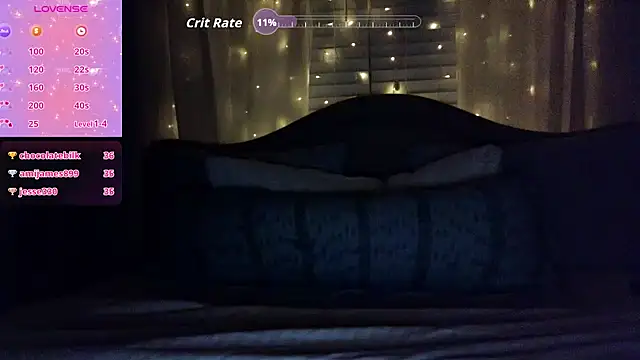 Snapshot of STIFFLERSMOMM chatting on October 5, 2025, 2:02 am STIFFLERSMOMM online show from October 5, 2025, 2:02 am