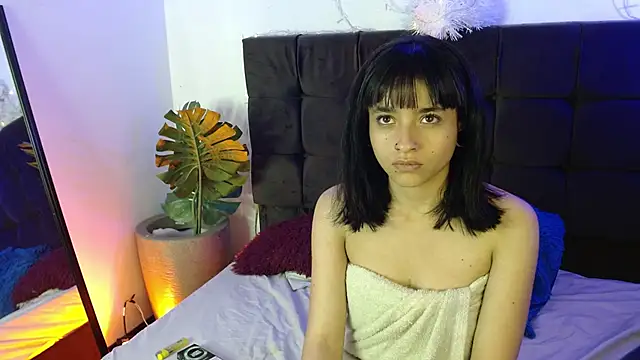 YessBoobs0 online show from November 19, 2025, 1:27 am