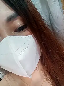 Snapshot of zuzuuLy chatting on October 25, 2025, 4:07 pm zuzuuLy online show from October 25, 2025, 4:07 pm