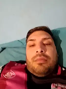 Snapshot of Soy-Barto chatting on October 7, 2025, 5:36 pm Soy-Barto online show from October 7, 2025, 5:36 pm