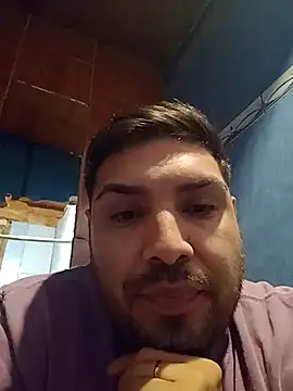 Snapshot of Soy-Barto chatting on September 20, 2025, 6:18 am Soy-Barto online show from September 20, 2025, 6:18 am