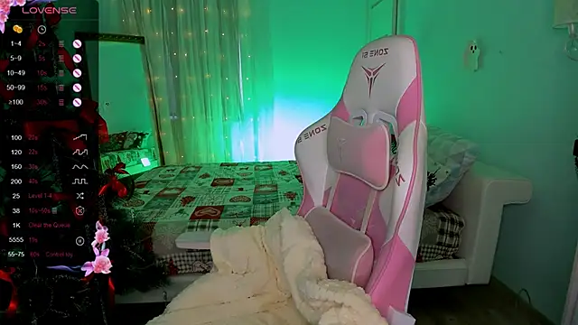 LinaBlossom  online show from December 17, 2025, 8:30 am