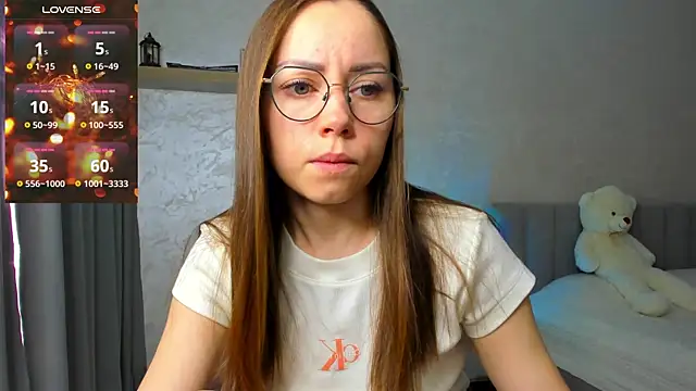 fun nd bun online show from April 3, 2026, 1:23 am