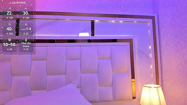 samanthaa sm online show from November 10, 2025, 11:37 am