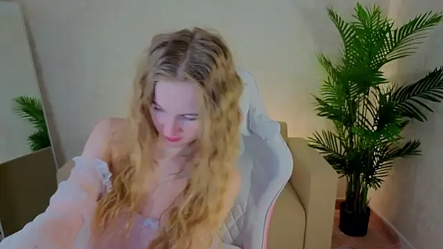 kianawhite online show from February 5, 2026, 9:27 am