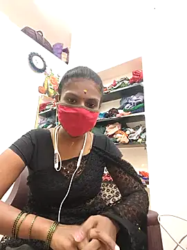 Snapshot of Tamil_Yalini12 chatting on February 22, 2026, 5:10 am Tamil Yalini12 online show from February 22, 2026, 5:10 am