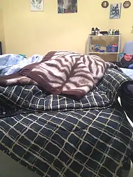 tiago1981pt online show from October 22, 2025, 7:35 pm