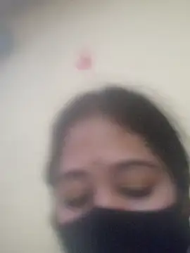 Snapshot of Mansi01 chatting on October 15, 2025, 10:01 am Mansi01 online show from October 15, 2025, 10:01 am