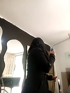  Luna-1 online show from October 14, 2025, 3:12 pm