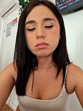 Akane24 online show from December 13, 2025, 8:48 pm