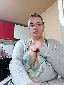 Mommygetnaughty online show from November 20, 2025, 10:31 pm