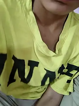 anayahotty online show from November 8, 2025, 8:12 pm