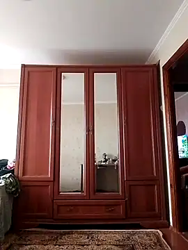 LaraDiva7799 online show from September 29, 2025, 6:53 am