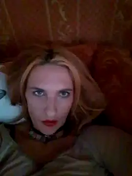 LaraDiva7799 online show from October 6, 2025, 10:49 am