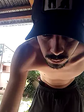 -Axelconda420 online show from March 25, 2026, 5:01 pm