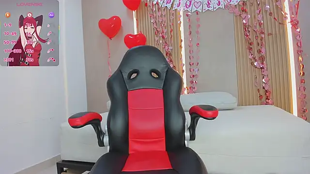 Snapshot of emily_kovac chatting on February 11, 2026, 10:48 am emily kovac online show from February 11, 2026, 10:48 am