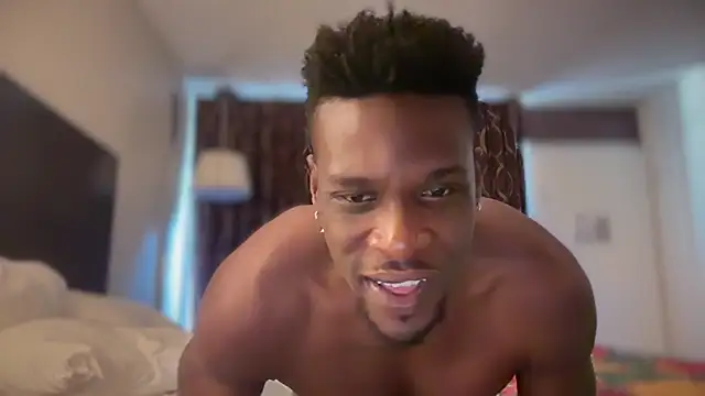 Snapshot of MrDaddyBlackNi9e chatting on May 6, 2026, 10:47 pm MrDaddyBlackNi9e online show from May 6, 2026, 10:47 pm