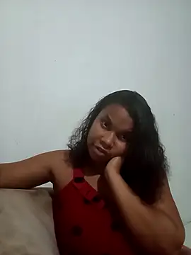 Snapshot of PrettahSantos chatting on April 13, 2026, 3:43 am PrettahSantos online show from April 13, 2026, 3:43 am