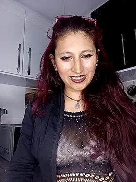 VictoriaSpenser online show from November 28, 2025, 1:22 pm