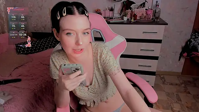 margopink online show from December 13, 2025, 9:21 pm