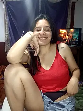 Snapshot of lucixxx14 chatting on October 17, 2025, 4:16 am lucixxx14 online show from October 17, 2025, 4:16 am